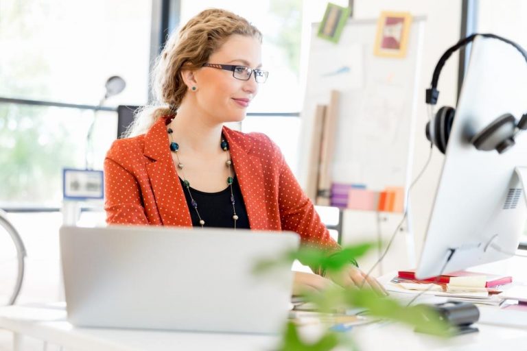 הוצאת עובדים לחל"ת וקבלת דמי אבטלה