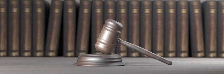 עורך דין דיני חוזים