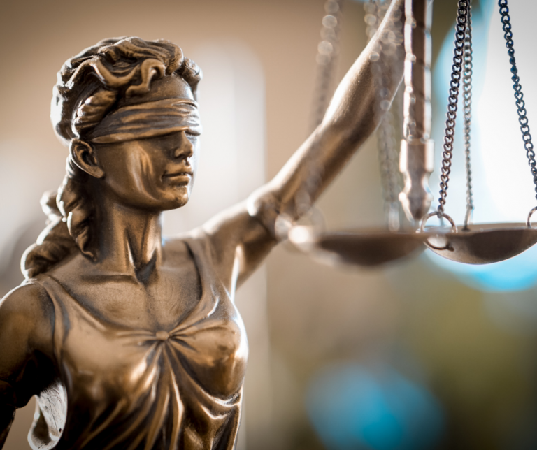 עיצומים כספיים והתראות מינהליות