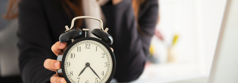 הבהרה: איסור העסקת עובדים בשעות נוספות, שלא בהתאם לחוק